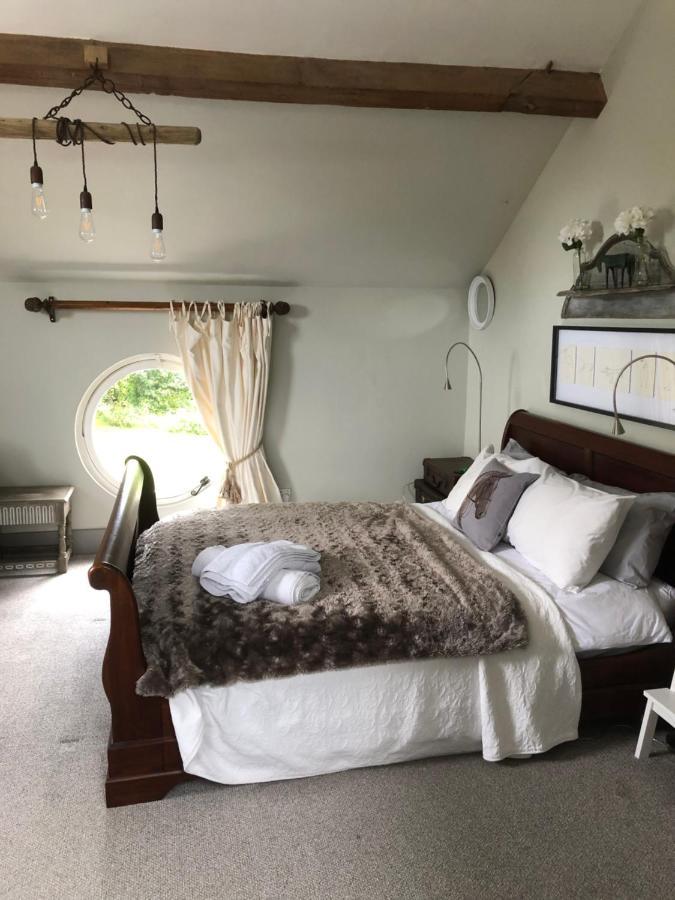 The Jockey Room Hideaway Spurstow Exterior foto